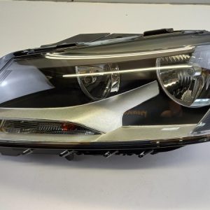 VW Passat B7 Far 3AC941005